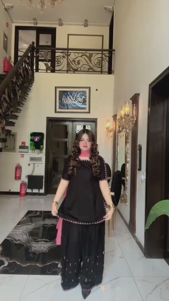 Black Pretty Suit